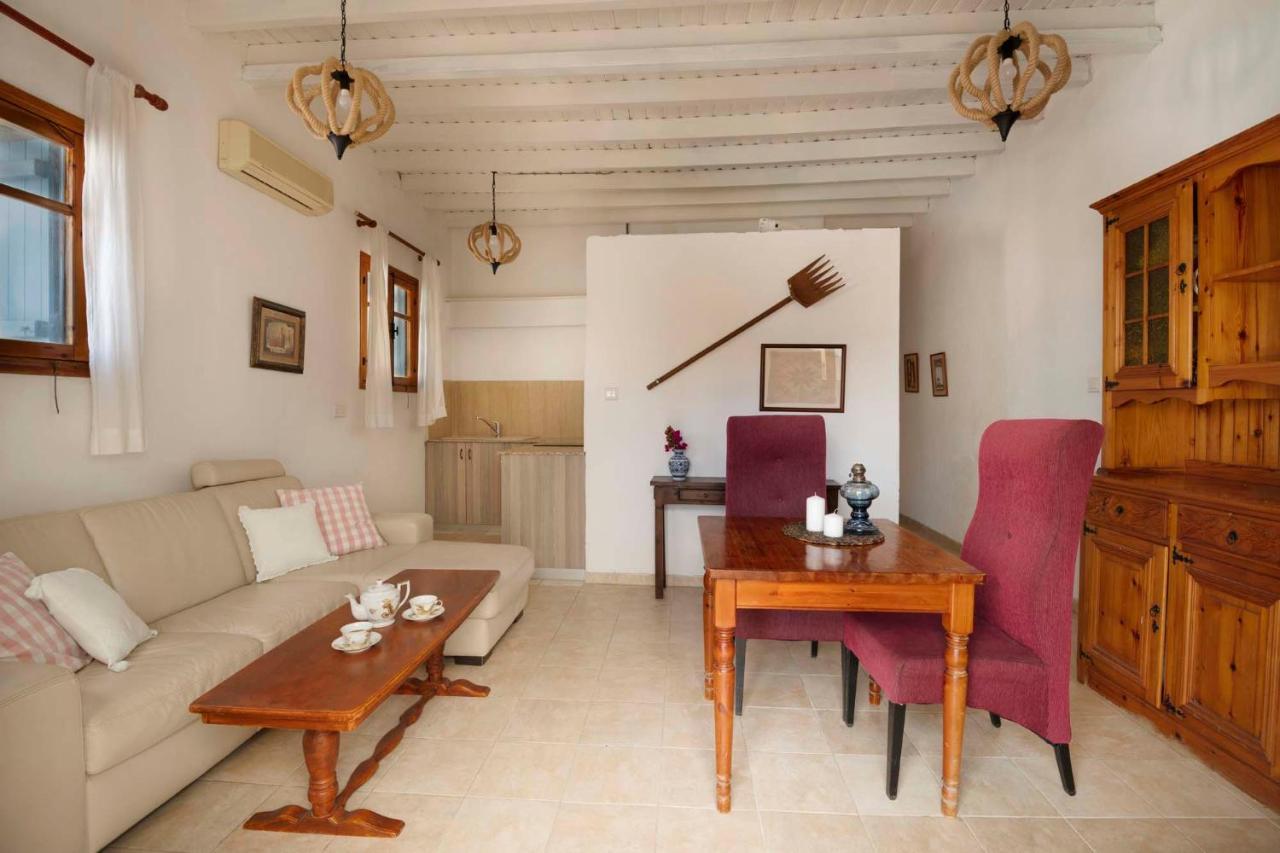 Cottage Houses Pentakomo Bagian luar foto
