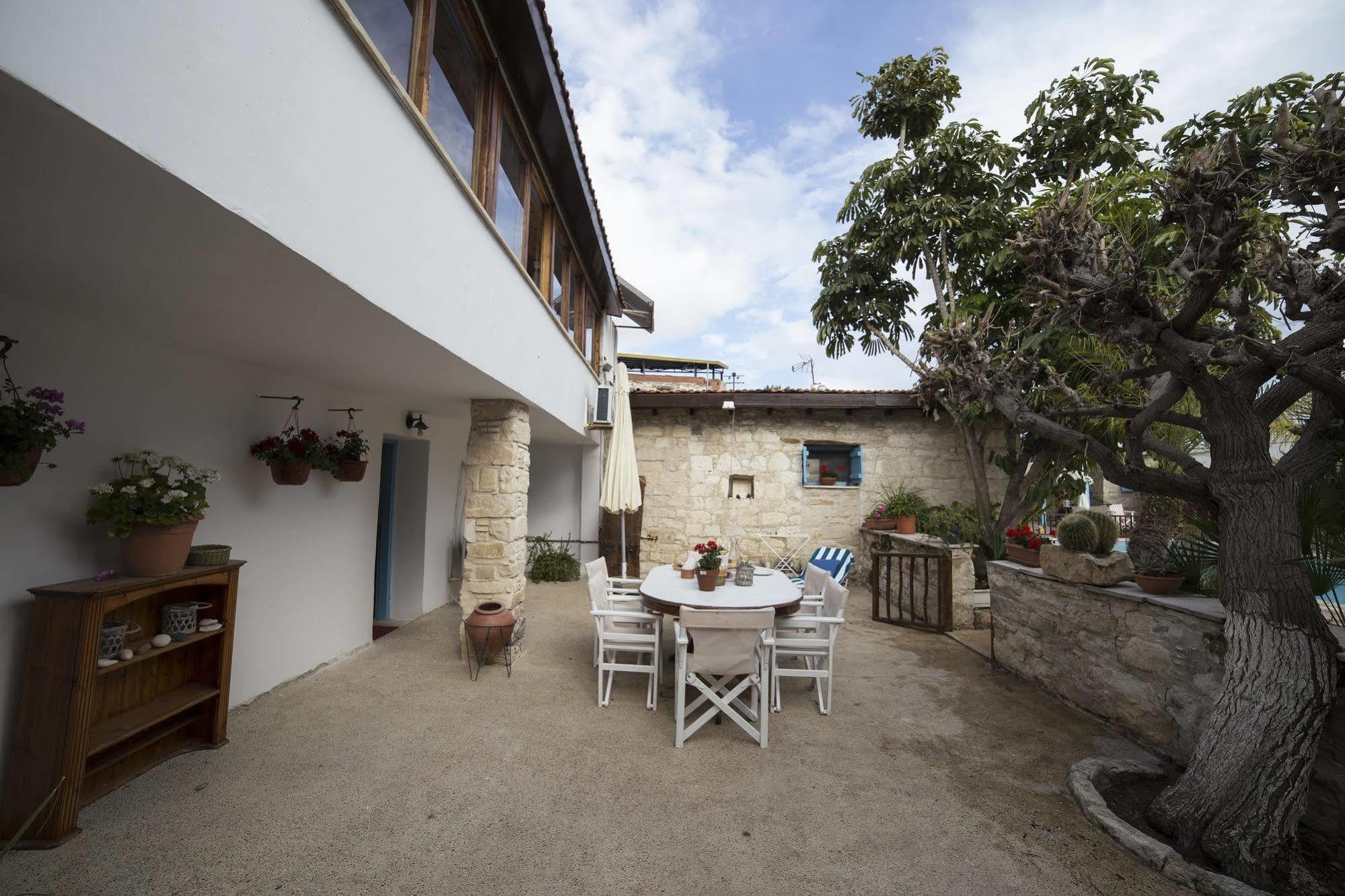 Cottage Houses Pentakomo Bagian luar foto